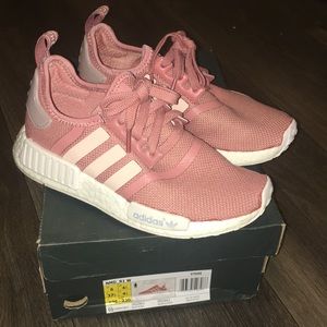 Women's NMD salmon pink size 6